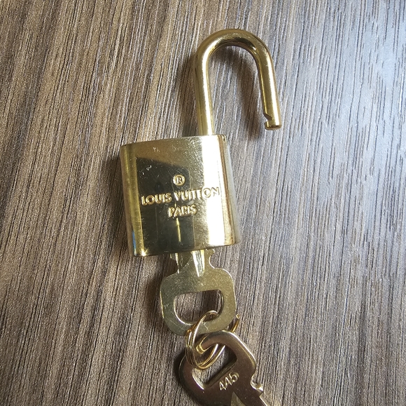 LV lock & key - Picture 4 of 6